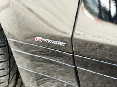 Land Rover Range Rover Velar 2.0 I4 R-Dynamic S 4WD Auto 150 kW (204 CV) Land Rover Range Rover Velar 2.0 I4 R-Dynamic S 4WD Auto 150 kW (204 CV)