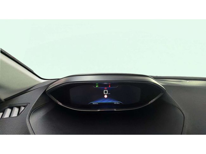 Peugeot3008 BlueHDI 120 S&S Active 88 kW (120 CV) Vehículo usado en Barcelona - 14 Peugeot3008 BlueHDI 120 S&S Active 88 kW (120 CV) Vehículo usado en Barcelona - 14