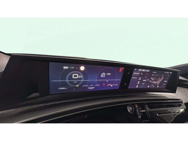 Peugeot5008 Hybrid 1.2 Allure eDCS6 107 kW (145 CV) Vehículo usado en Barcelona - 14