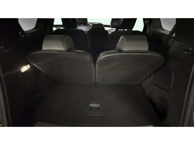Peugeot5008 Hybrid 1.2 Allure eDCS6 107 kW (145 CV) Vehículo usado en Barcelona - 15