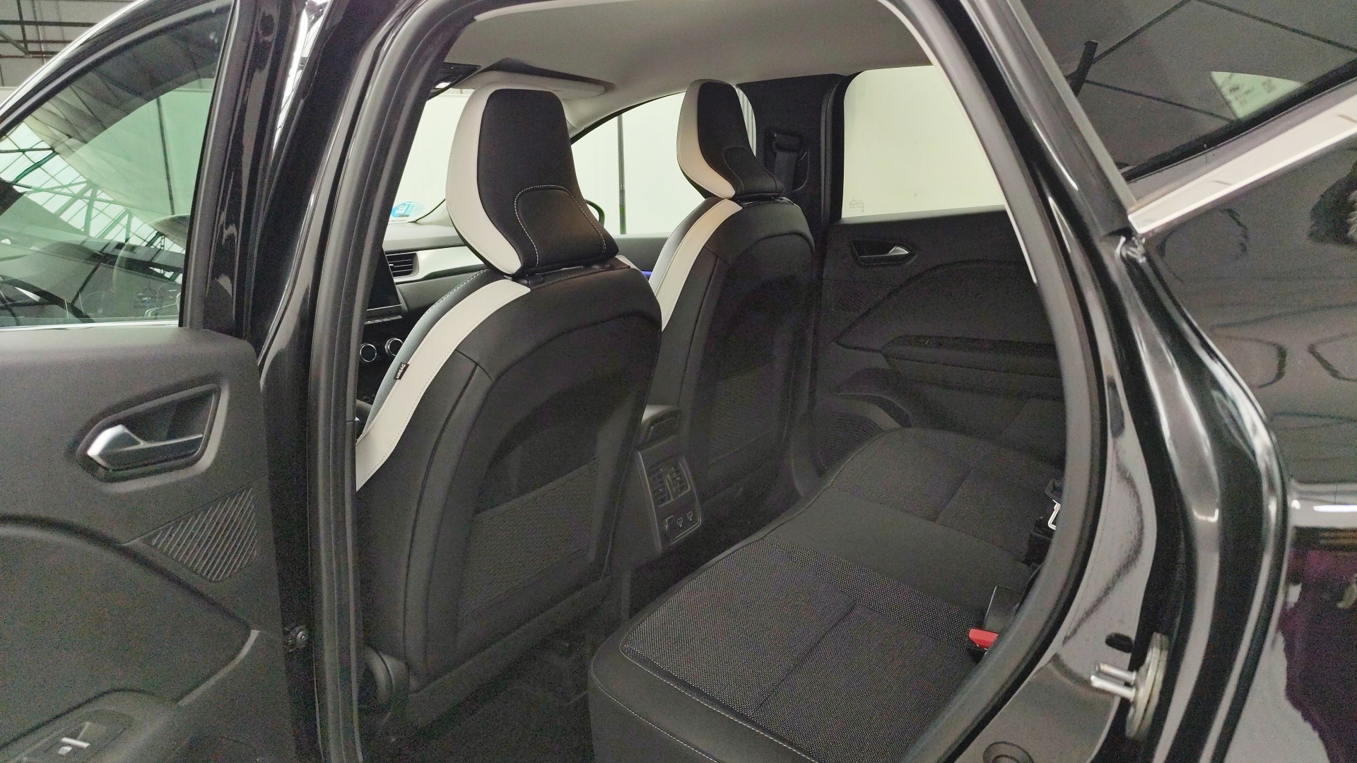 Renault Captur Techno E-Tech Híbrido 107 kW (145 CV) - foto 10 de Renault Captur