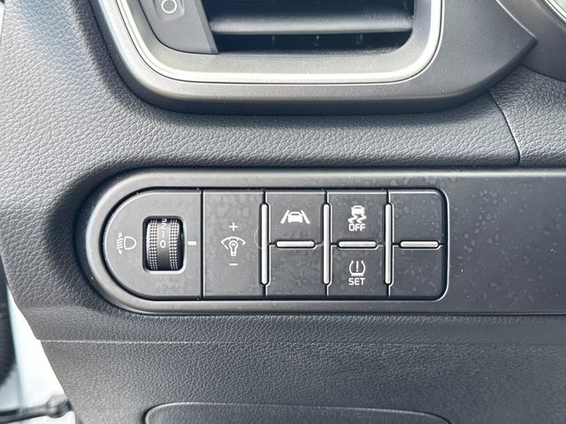 KiaCeed 1.0 MHEV Drive DCT 74 kW (100 CV) Vehículo usado en Barcelona - 15