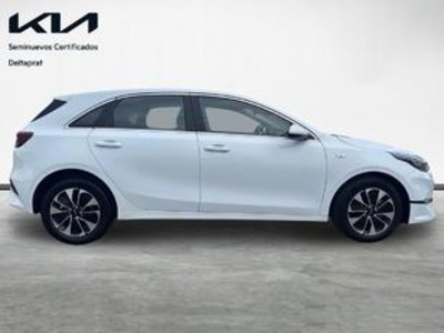 Kia Ceed 1.0 MHEV Drive DCT 74 kW (100 CV) Kia Ceed 1.0 MHEV Drive DCT 74 kW (100 CV)