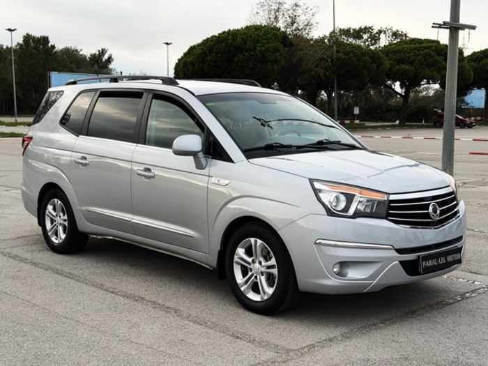 SsangyongRodius D22T Limited 131 kW (178 CV) Vehículo usado en Barcelona - 1 SsangyongRodius D22T Limited 131 kW (178 CV) Vehículo usado en Barcelona - 1