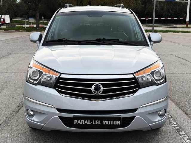 SsangyongRodius D22T Limited 131 kW (178 CV) Vehículo usado en Barcelona - 5