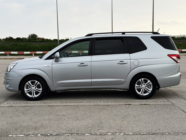 SsangyongRodius D22T Limited 131 kW (178 CV) Vehículo usado en Barcelona - 9