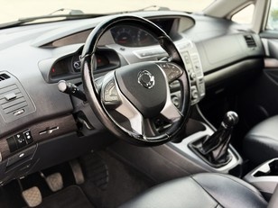 Ssangyong Rodius D22T Limited 131 kW (178 CV)