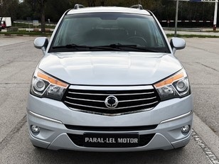 Ssangyong Rodius D22T Limited 131 kW (178 CV)