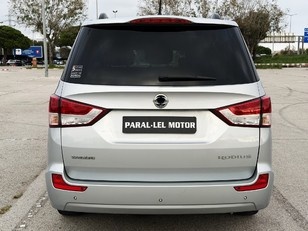 Ssangyong Rodius D22T Limited 131 kW (178 CV)