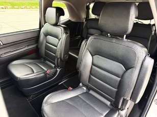 Ssangyong Rodius D22T Limited 131 kW (178 CV)