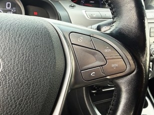 Ssangyong Rodius D22T Limited 131 kW (178 CV)