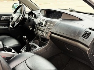 Ssangyong Rodius D22T Limited 131 kW (178 CV)