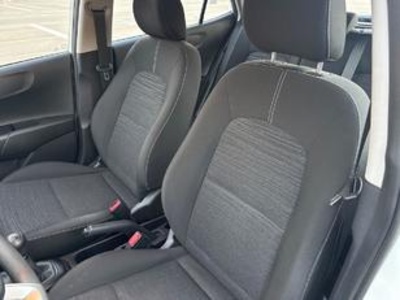 Kia Picanto 1.0 CVVT Concept 49 kW (67 CV) Kia Picanto 1.0 CVVT Concept 49 kW (67 CV)