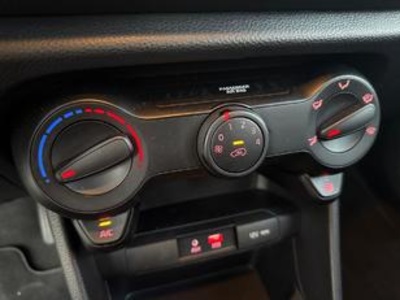 Kia Picanto 1.0 CVVT Concept 49 kW (67 CV) Kia Picanto 1.0 CVVT Concept 49 kW (67 CV)