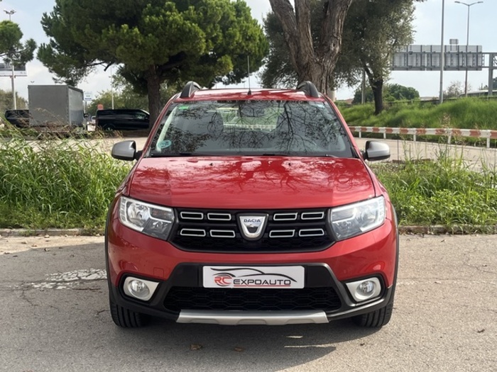 DaciaSandero Stepway TCe 66 kW (90 CV) Vehículo usado en Barcelona - 2 DaciaSandero Stepway TCe 66 kW (90 CV) Vehículo usado en Barcelona - 2