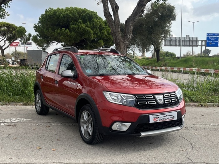 DaciaSandero Stepway TCe 66 kW (90 CV) Vehículo usado en Barcelona - 3 DaciaSandero Stepway TCe 66 kW (90 CV) Vehículo usado en Barcelona - 3