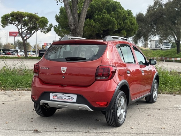 DaciaSandero Stepway TCe 66 kW (90 CV) Vehículo usado en Barcelona - 5 DaciaSandero Stepway TCe 66 kW (90 CV) Vehículo usado en Barcelona - 5