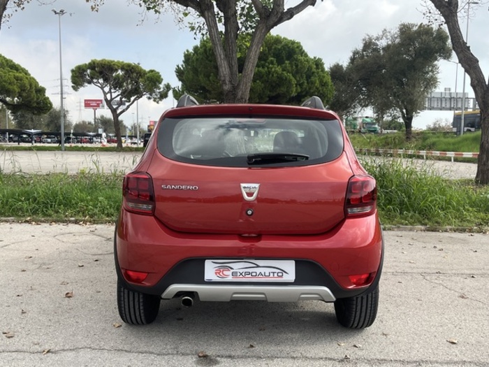 DaciaSandero Stepway TCe 66 kW (90 CV) Vehículo usado en Barcelona - 6 DaciaSandero Stepway TCe 66 kW (90 CV) Vehículo usado en Barcelona - 6