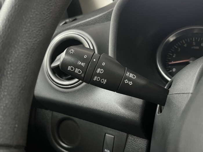 DaciaSandero Stepway TCe 66 kW (90 CV) Vehículo usado en Barcelona - 15 DaciaSandero Stepway TCe 66 kW (90 CV) Vehículo usado en Barcelona - 15