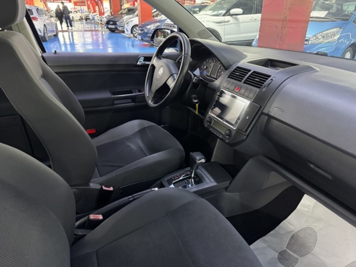 VolkswagenPolo United 1.4 59 kW (80 CV) Auto Vehículo usado en Barcelona - 8 VolkswagenPolo United 1.4 59 kW (80 CV) Auto Vehículo usado en Barcelona - 8