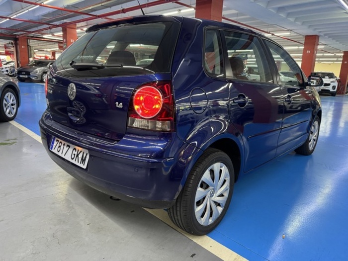 VolkswagenPolo United 1.4 59 kW (80 CV) Auto Vehículo usado en Barcelona - 9 VolkswagenPolo United 1.4 59 kW (80 CV) Auto Vehículo usado en Barcelona - 9