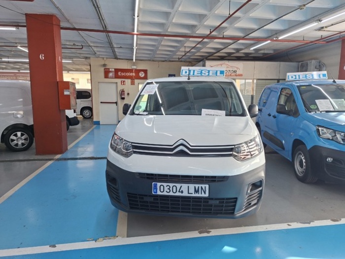 CitroenBerlingo Furgon BlueHDi 100 Talla M Control 75 kW (102 CV) Vehículo usado en Barcelona - 1 CitroenBerlingo Furgon BlueHDi 100 Talla M Control 75 kW (102 CV) Vehículo usado en Barcelona - 1