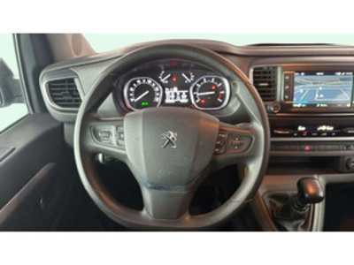 Peugeot Traveller BlueHDi 120 Business Long 88 kW (120 CV) Peugeot Traveller BlueHDi 120 Business Long 88 kW (120 CV)