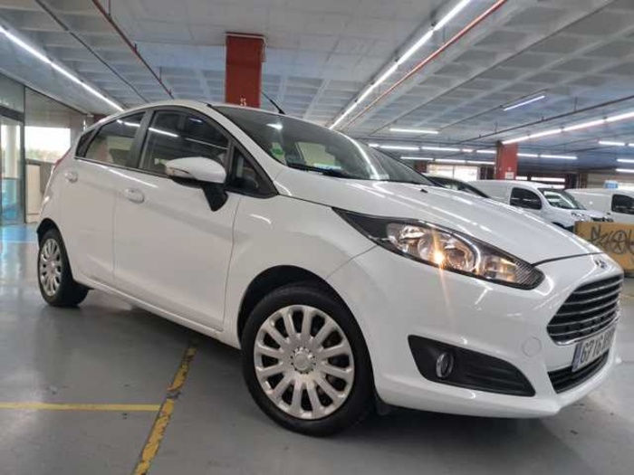 FordFiesta 1.25 Duratec Trend 60 kW (82 CV) Vehículo usado en Barcelona - 3 FordFiesta 1.25 Duratec Trend 60 kW (82 CV) Vehículo usado en Barcelona - 3