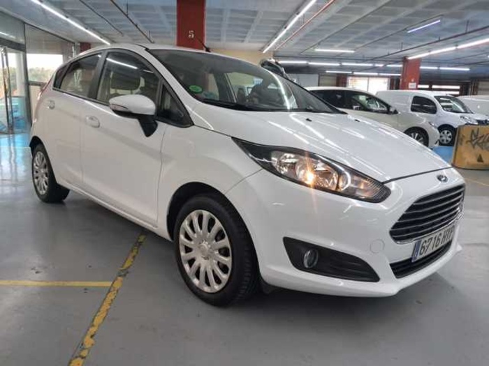 FordFiesta 1.25 Duratec Trend 60 kW (82 CV) Vehículo usado en Barcelona - 5 FordFiesta 1.25 Duratec Trend 60 kW (82 CV) Vehículo usado en Barcelona - 5