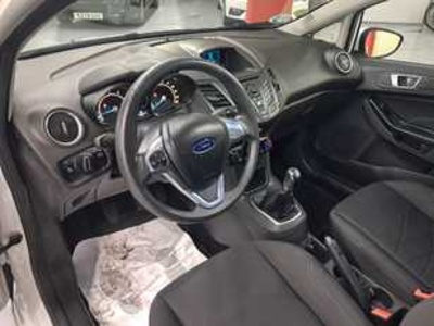 Ford Fiesta 1.25 Duratec Trend 60 kW (82 CV) Ford Fiesta 1.25 Duratec Trend 60 kW (82 CV)