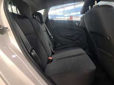 Ford Fiesta 1.25 Duratec Trend 60 kW (82 CV) Ford Fiesta 1.25 Duratec Trend 60 kW (82 CV)