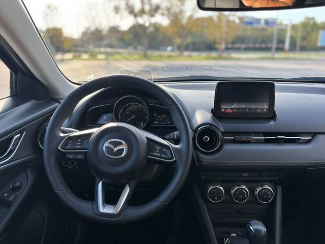 MazdaCX-3 2.0 G Zenith 2WD AT 89 kW (121 CV) Vehículo usado en Barcelona - 12