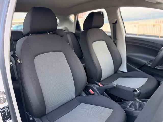 SEATIbiza 1.0 Style Connect 55 kW (75 CV) Vehículo usado en Barcelona - 11