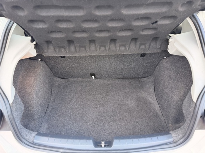 SEATIbiza 1.0 Style Connect 55 kW (75 CV) Vehículo usado en Barcelona - 16 SEATIbiza 1.0 Style Connect 55 kW (75 CV) Vehículo usado en Barcelona - 16