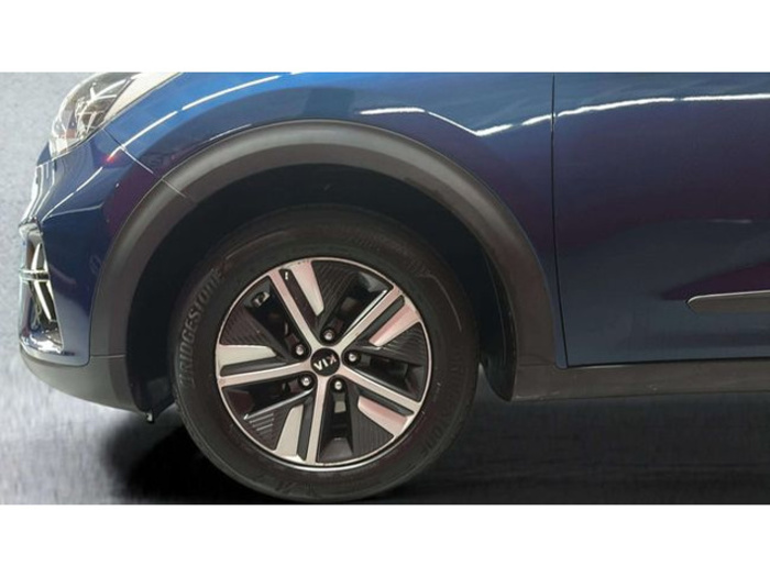 KiaNiro 1.6 GDi HEV Híbrido Drive 104 kW (141 CV) Vehículo usado en Barcelona - 22 KiaNiro 1.6 GDi HEV Híbrido Drive 104 kW (141 CV) Vehículo usado en Barcelona - 22