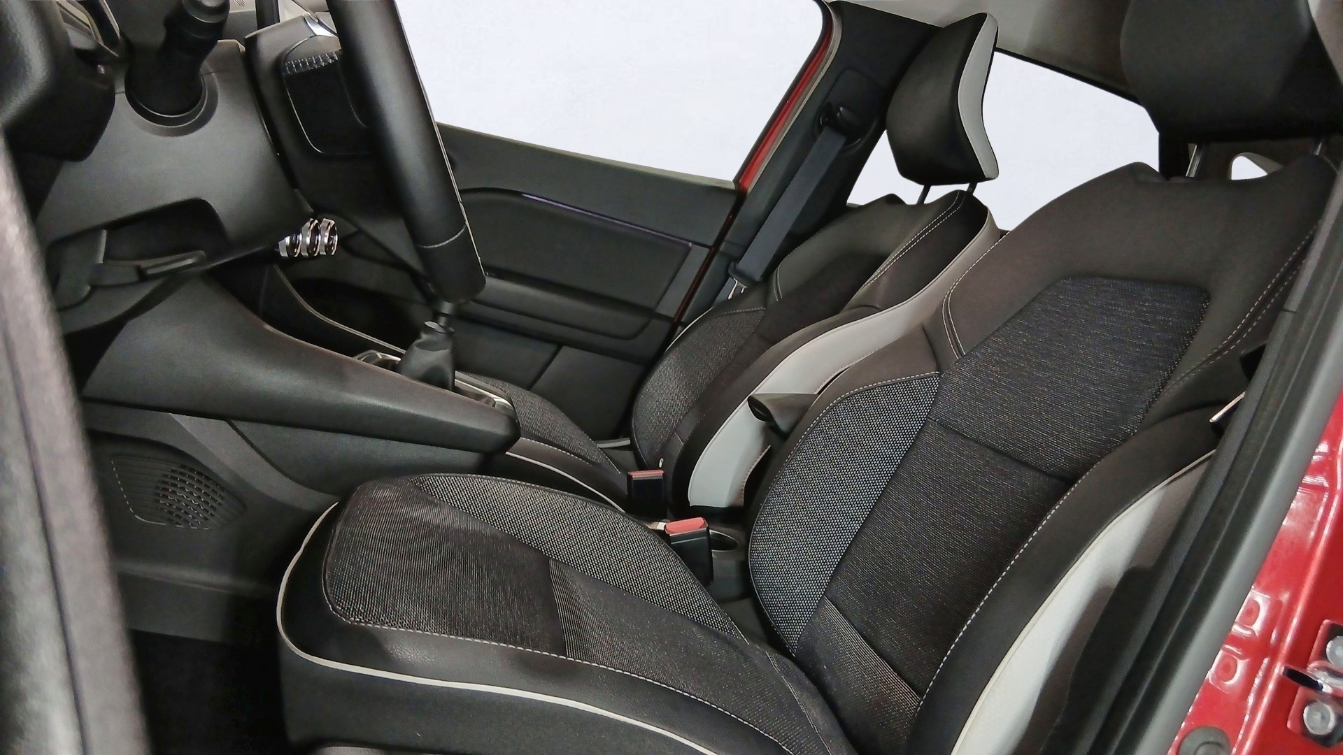 Renault Captur Zen Fast Track TCe 103 kW (140 CV) - foto 12 de Renault Captur
