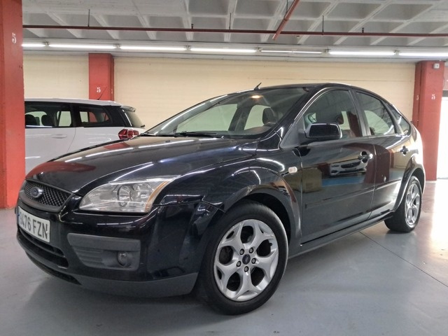 FordFocus 1.6 Trend 74 kW (100 CV) Vehículo usado en Barcelona - 1