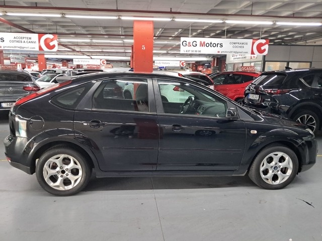 FordFocus 1.6 Trend 74 kW (100 CV) Vehículo usado en Barcelona - 5