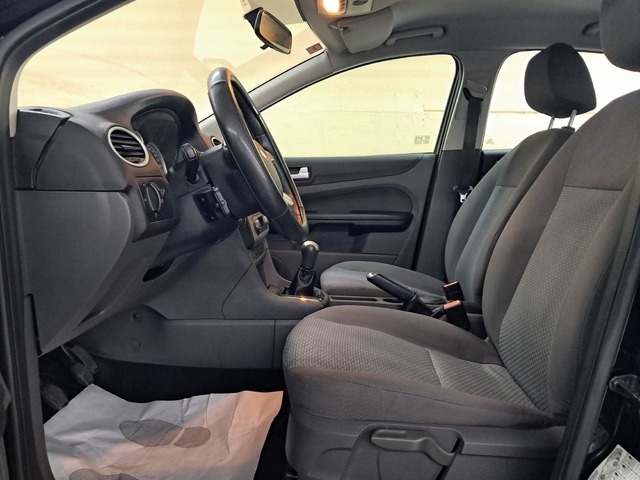 FordFocus 1.6 Trend 74 kW (100 CV) Vehículo usado en Barcelona - 9