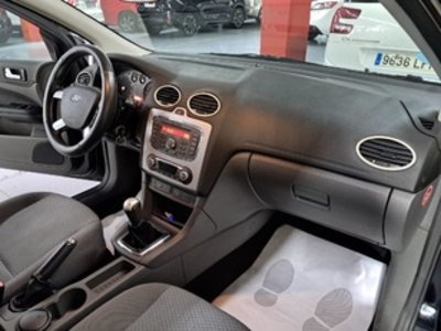 Ford Focus 1.6 Trend 74 kW (100 CV) Ford Focus 1.6 Trend 74 kW (100 CV)