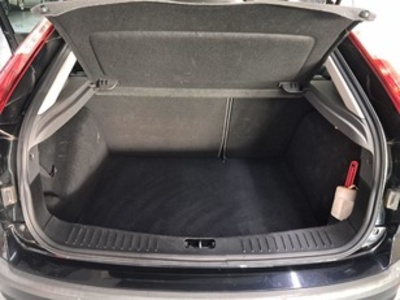 Ford Focus 1.6 Trend 74 kW (100 CV) Ford Focus 1.6 Trend 74 kW (100 CV)