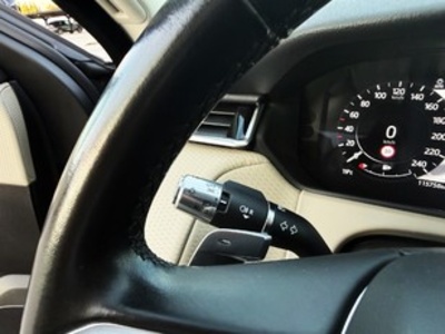 Land Rover Range Rover Velar 2.0D I4 MHEV S 4WD Auto 150 kW (204 CV) Land Rover Range Rover Velar 2.0D I4 MHEV S 4WD Auto 150 kW (204 CV)