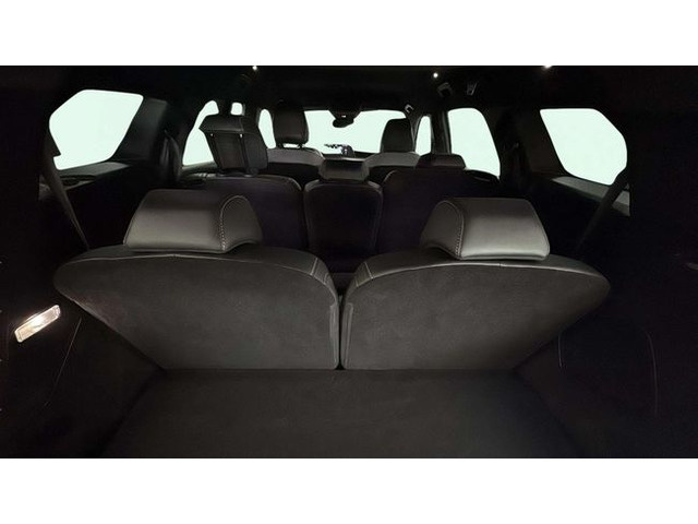 Peugeot5008 Hybrid 1.2 Allure eDCS6 107 kW (145 CV) Vehículo usado en Barcelona - 19