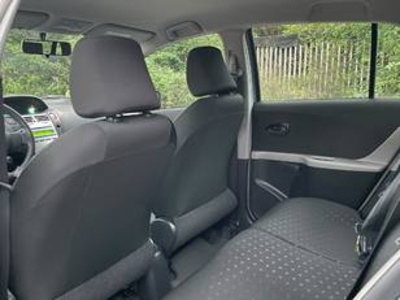 Toyota Yaris 1.3 VVT-i Sol 64 kW (87 CV) Toyota Yaris 1.3 VVT-i Sol 64 kW (87 CV)