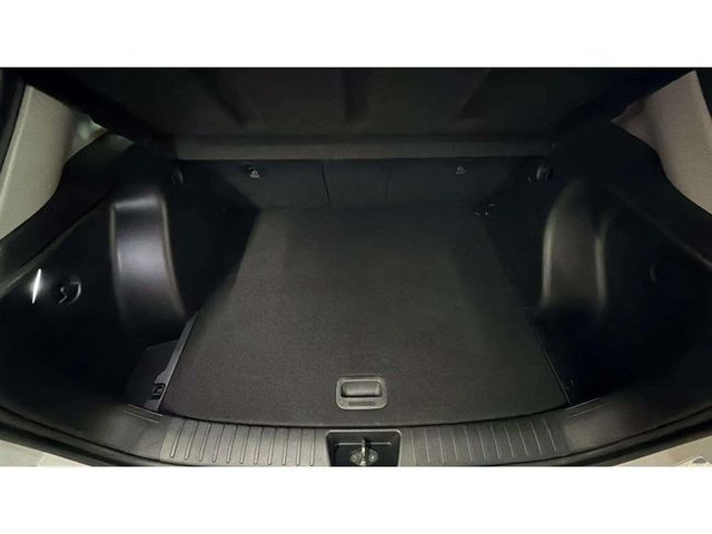 HyundaiKona 1.6 GDI HEV XLS DCT 101 kW (138 CV) Vehículo usado en Barcelona - 23