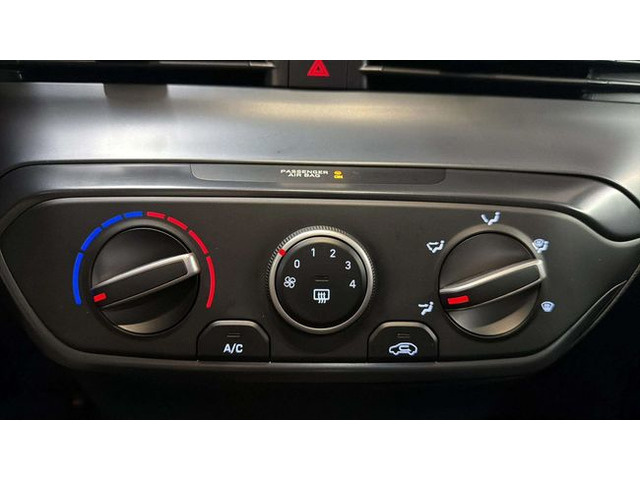 Hyundaii20 1.2 MPI Essence 59 kW (79 CV) Vehículo usado en Barcelona - 18