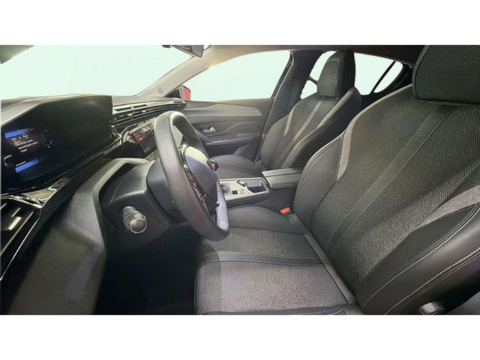 Peugeot308 PureTech 130 S&S Allure 96 kW (130 CV) Vehículo usado en Barcelona - 8 Peugeot308 PureTech 130 S&S Allure 96 kW (130 CV) Vehículo usado en Barcelona - 8
