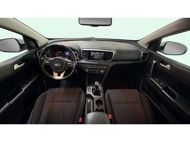 KiaSportage 1.6 MHEV Business 4x4 100 kW (136 CV) Vehículo usado en Barcelona - 7
