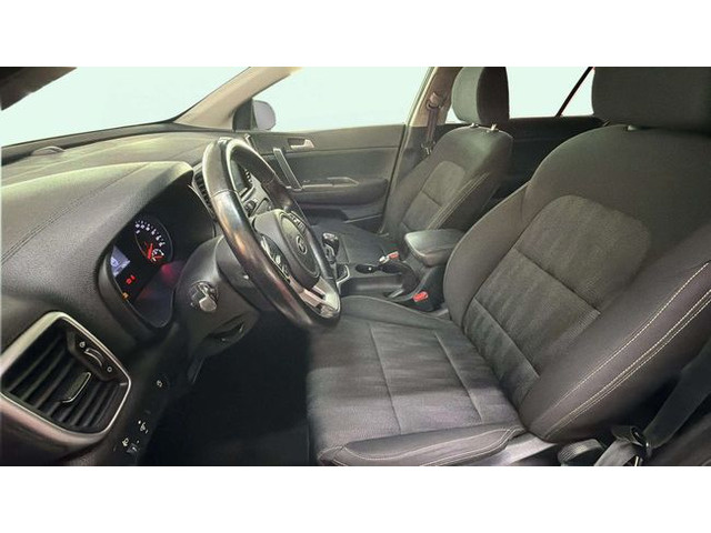 KiaSportage 1.6 MHEV Business 4x4 100 kW (136 CV) Vehículo usado en Barcelona - 9