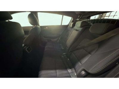 Kia Sportage 1.6 MHEV Business 4x4 100 kW (136 CV) Kia Sportage 1.6 MHEV Business 4x4 100 kW (136 CV)